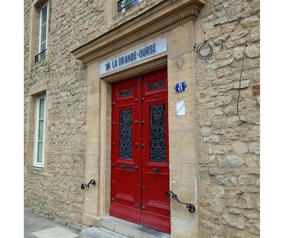 La Grande-Ourse Acomodação com café da manhã Charleville-Mézières Exterior foto
